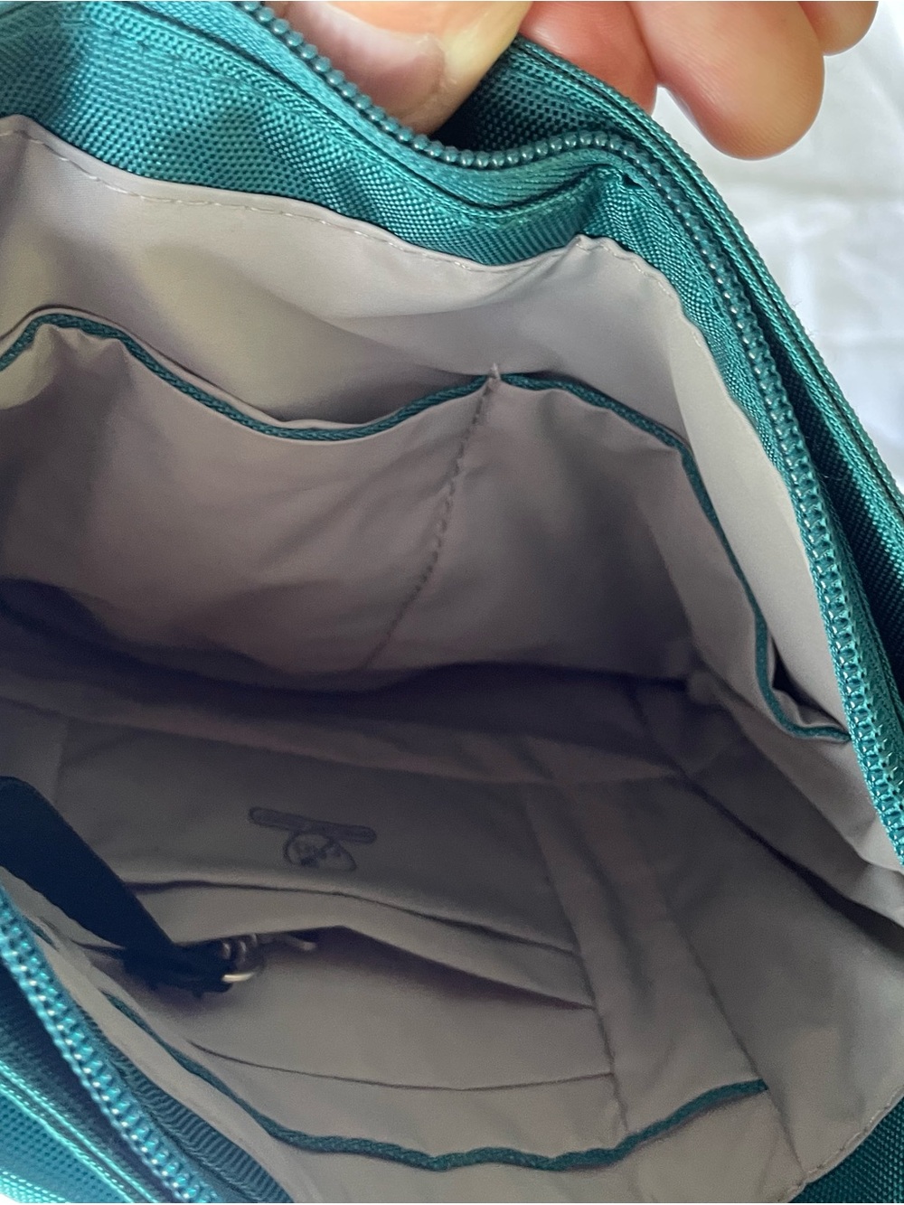 Travelon Teal Crossbody Bag with Front Zip Pockets - Picture 4 of 4